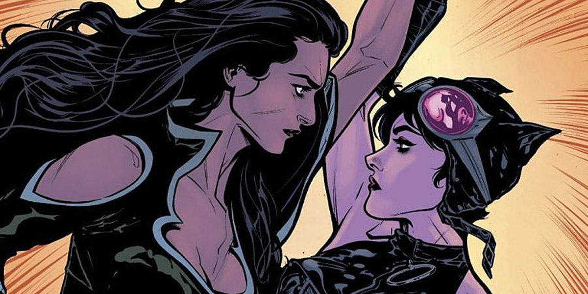 Catwoman & Talia al Ghul Clash on Batman #35 Cover | CBR