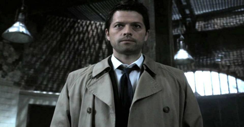 https://static3.cbrimages.com/wordpress/wp-content/uploads/2017/11/castiel-as-god.jpg?q=50&fit=crop&w=960&h=500