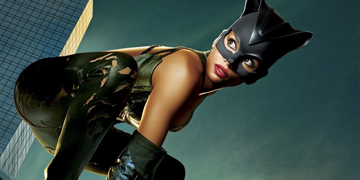 Somehow Halle Berry S Catwoman Is More Popular Than Michelle Pfeiffer S