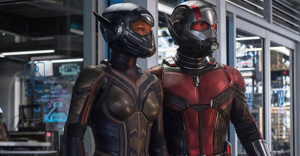 Marvel S Wasp Costume Shows Hollywood S Female Armor Problem