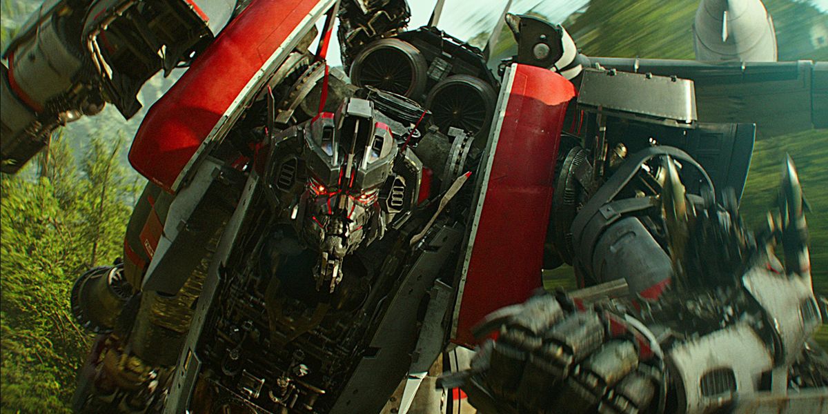 Bumblebee Voice Actor Spoils Identity of Red Fighter Jet Decepticon