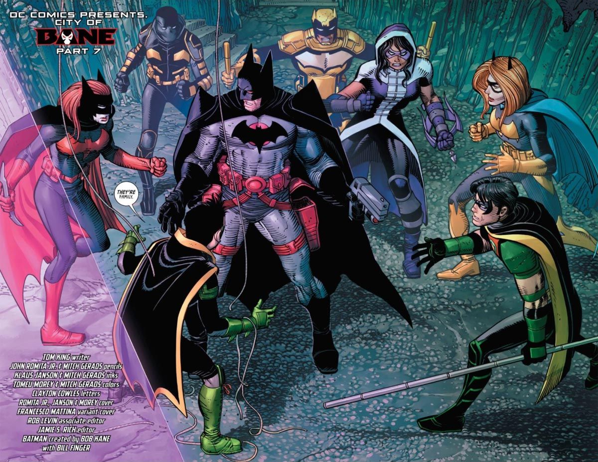 Batman Thomas Wayne Flashpoint Tim Drake Batgirl Robin Batwoman Cacciatrice Bane DC Comics