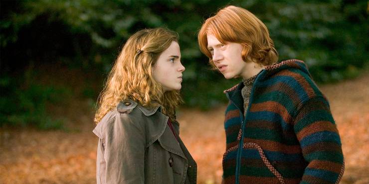Ron And Hermione S Kiss In The Harry Potter Books Is Better Than The Movies Ron And Hermione S Kiss In The Harry Potter Books Is Better Than The Movies