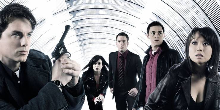7. Torchwood's Sexual Angles: If you think about it, Torchwood was a very progressive show towards gender-fluidity and relationships. But, the show breaks the consent requirement of a relationship pretty early on, with Owen using drugs to coerce a threesome. 