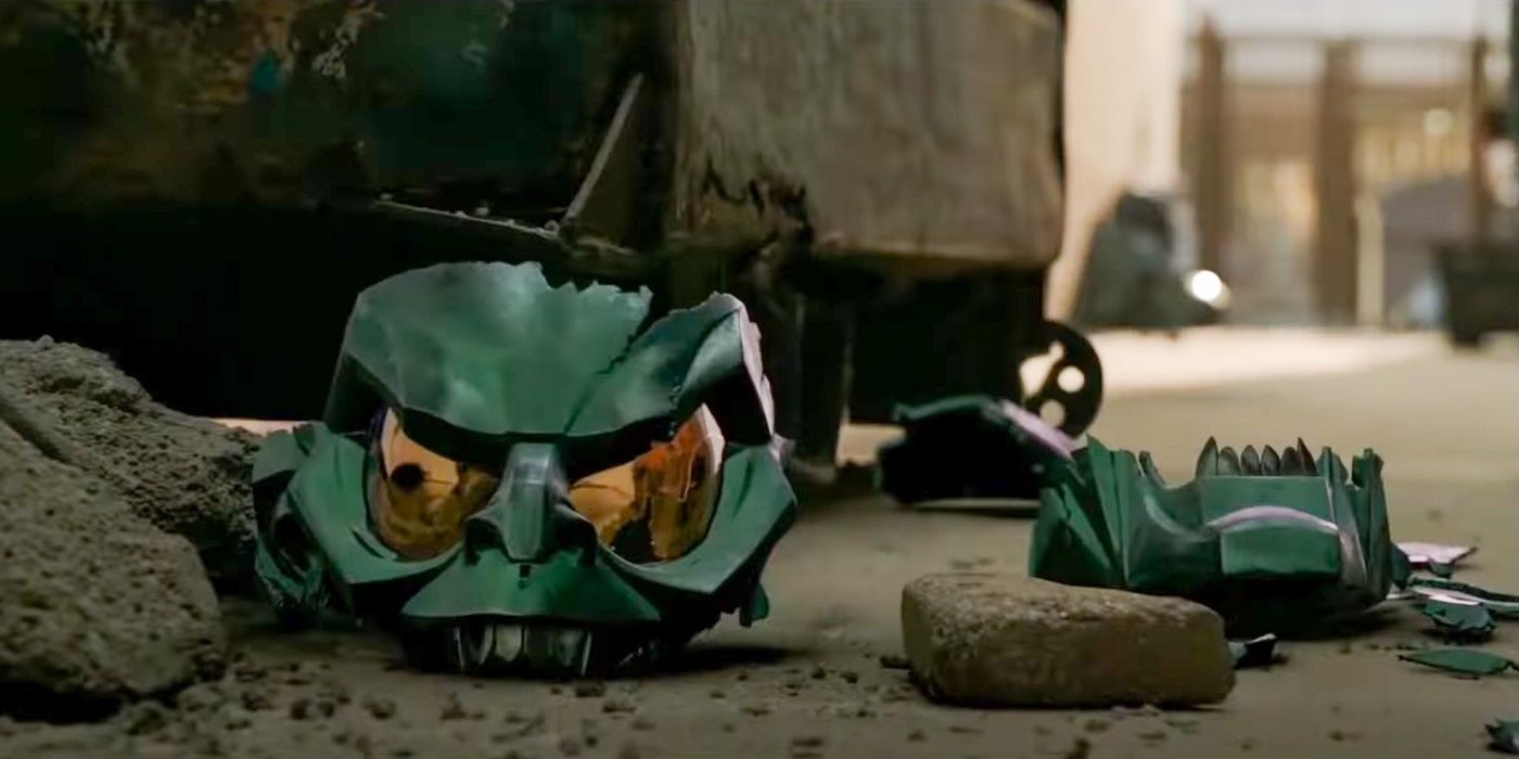Spider-Man: No Way Home Promo Reveals Green Goblin&#39;s Shattered Mask
