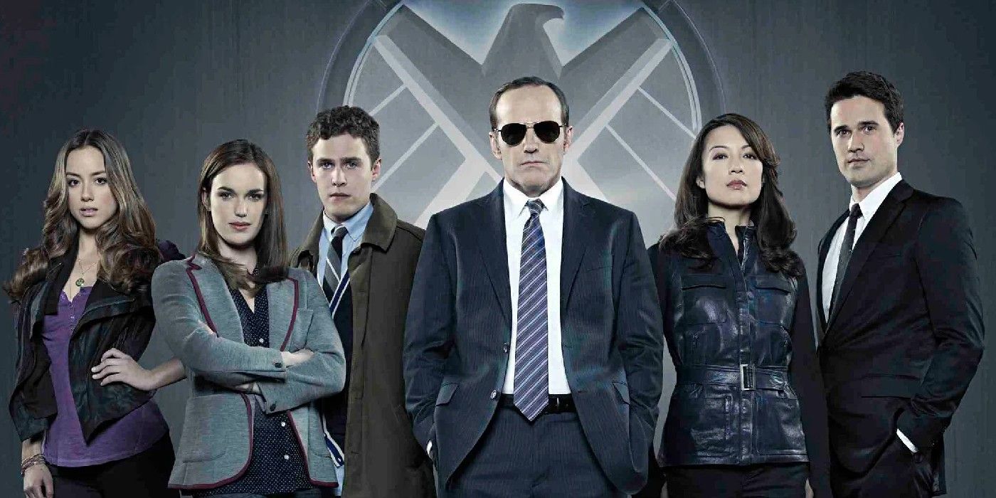 Agent Coulson Leads His Team In Agents Of SHIELD