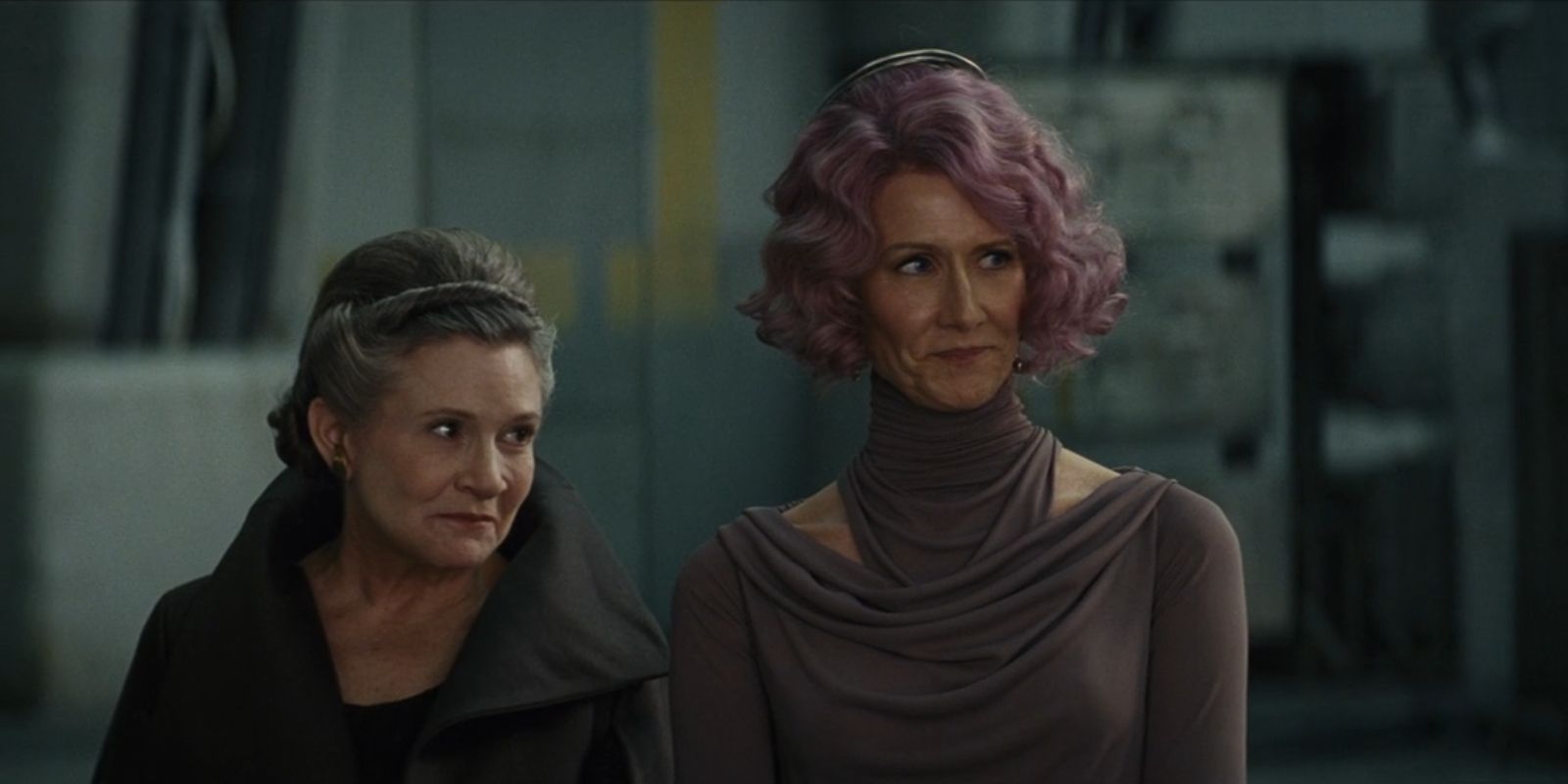 General Leia Organa and Admiral Amilyn Holdo in Star Wars The Last Jedi