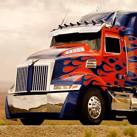 View Transformers Prime Optimus Prime New Vehicle Mode Pictures